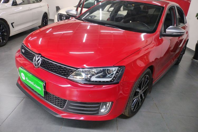 Used Volkswagen Sagitar 2013 2.0 TSI GLI Guazi used car, China used car export, Used car for sale, Used cars, Cheapest cars for sale