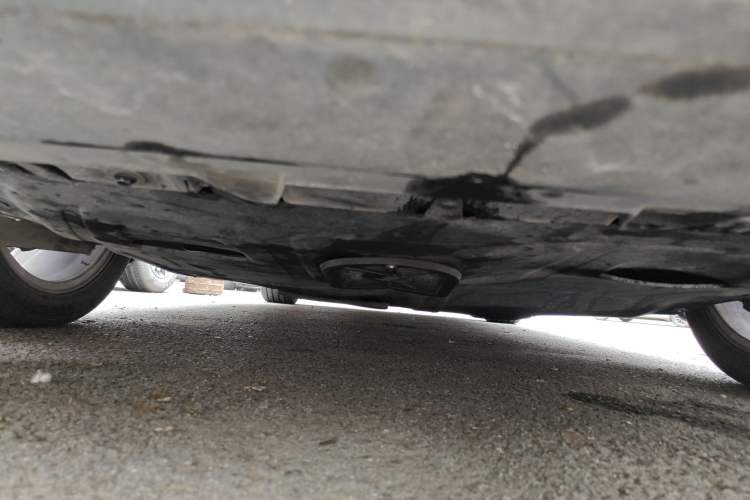 Used Volkswagen Sagitar 2013 2.0 TSI GLI Chassis Front