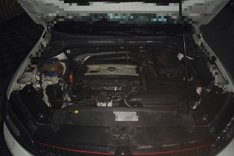 Used Volkswagen Sagitar 2013 2.0 TSI GLI Engine Bay