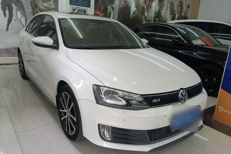 Used Volkswagen Sagitar 2013 2.0 TSI GLI Exterior 2