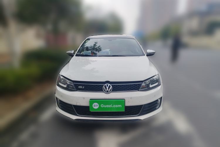Used Volkswagen Sagitar 2013 2.0 TSI GLI Front