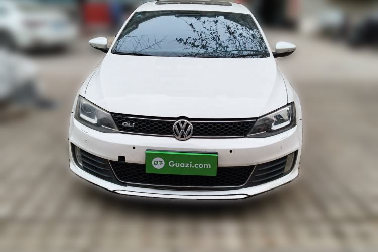 Used Volkswagen Sagitar 2013 2.0 TSI GLI Front