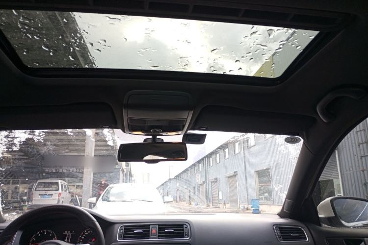 Used Volkswagen Sagitar 2013 2.0 TSI GLI Headliner