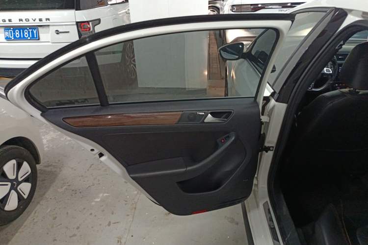 Used Volkswagen Sagitar 2013 2.0 TSI GLI Left Rear Door Interior