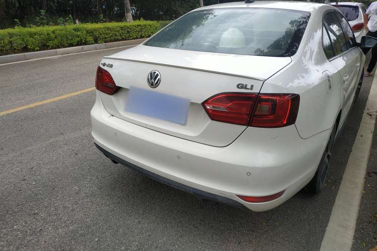 Used Volkswagen Sagitar 2013 2.0 TSI GLI Rear Right 45 Deg