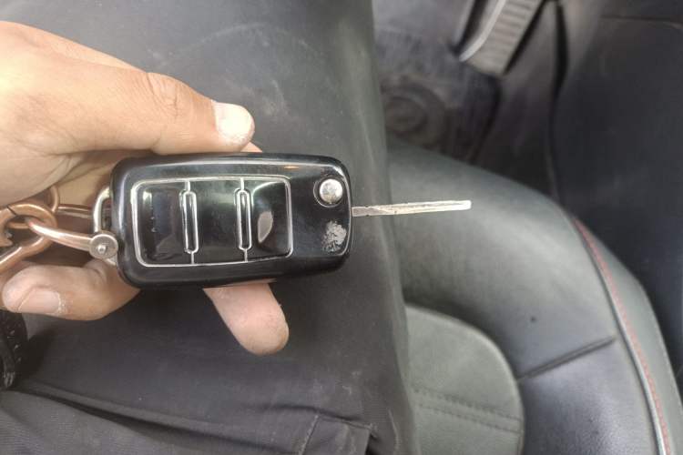 Used Volkswagen Sagitar 2013 2.0 TSI GLI Vehicle Key