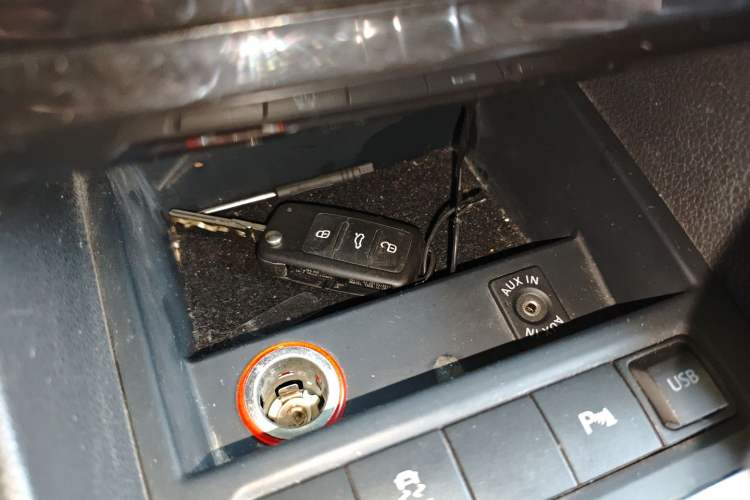Used Volkswagen Sagitar 2013 2.0 TSI GLI Vehicle Key