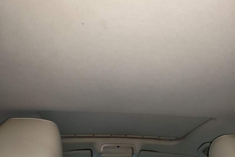 Used Volkswagen Sagitar 2013 1.4 TSI BlueMotion Edition Headliner