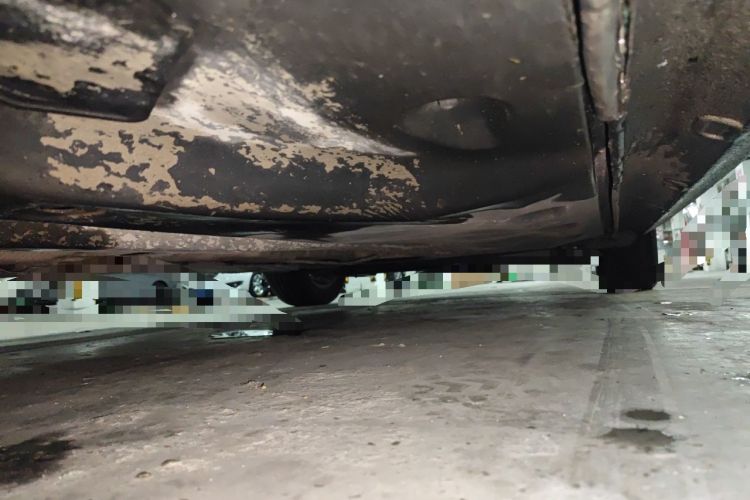 Used Volkswagen Sagitar 2014 1.6L Manual Comfort Model Chassis Front Left