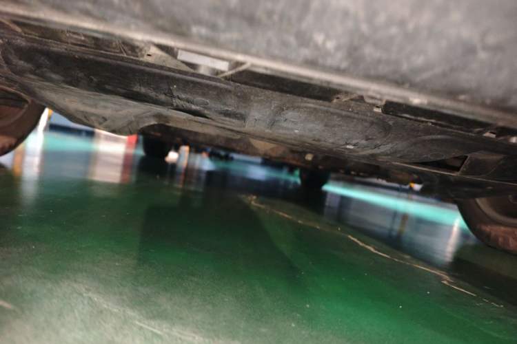 Used Volkswagen Sagitar 2014 Revised Version 1.6L Manual Leading Edition Chassis Front