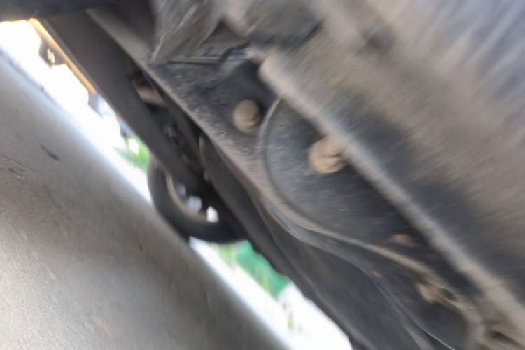 Used Volkswagen Sagitar 2014 1.6L Manual Comfort Model Chassis Rear Right