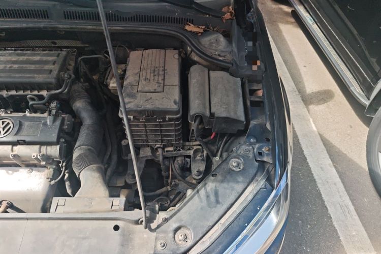 Used Volkswagen Sagitar 2014 Revised Version 1.6L Automatic Comfort Edition Engine Bay Left