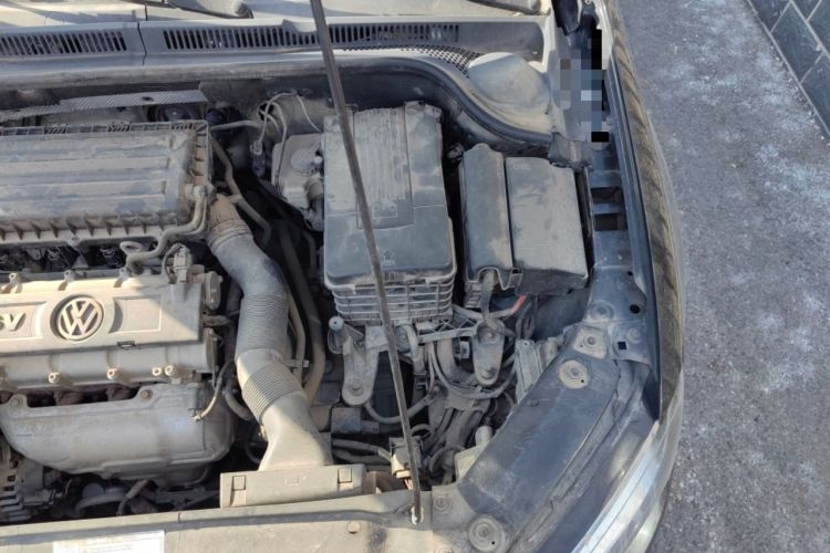Used Volkswagen Sagitar 2014 Revised Version 1.6L Automatic Comfort Edition Engine Bay Left