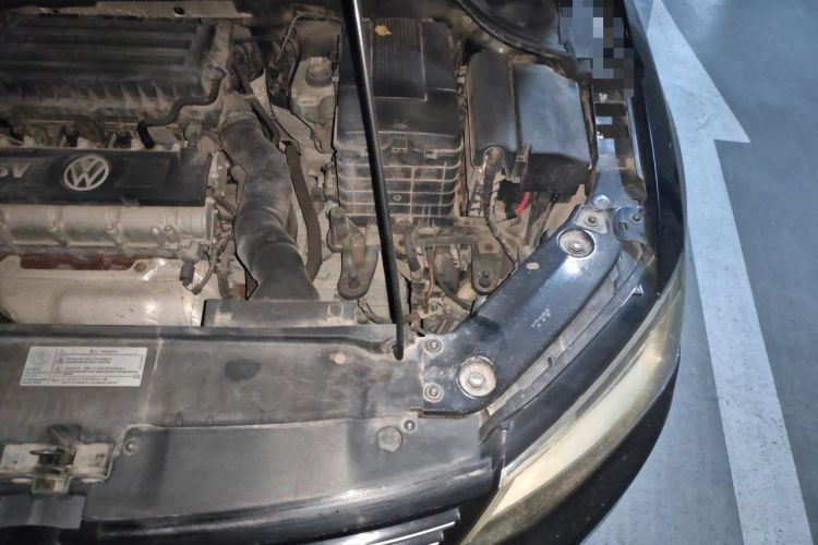 Used Volkswagen Sagitar 2014 Revised Version 1.6L Automatic Comfort Edition Engine Bay Left