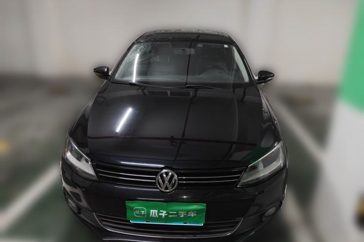 Used Volkswagen Sagitar 2014 1.6L Manual Comfort Model Front