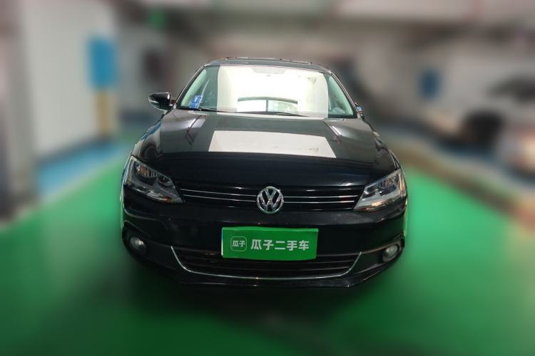 Used Volkswagen Sagitar 2014 Revised Version 1.6L Manual Leading Edition Front