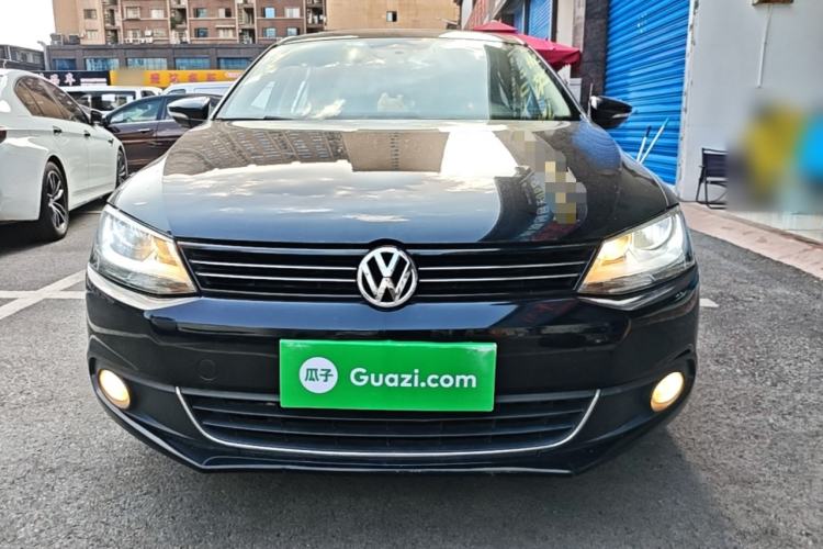 Used Volkswagen Sagitar 2014 Revised Version 1.6L Manual Comfort Edition Front