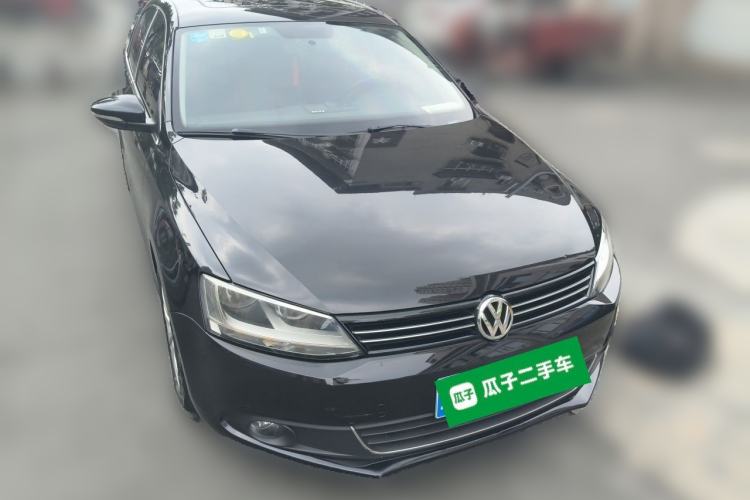 Used Volkswagen Sagitar 2014 1.6L Automatic Comfort Model Front Right 45 Deg