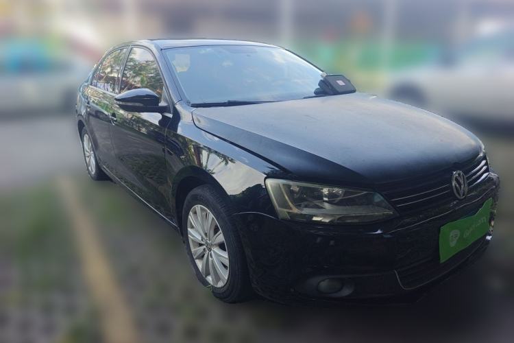Used Volkswagen Sagitar 2014 Revised Version 1.6L Automatic Comfort Edition Front Right 45 Deg