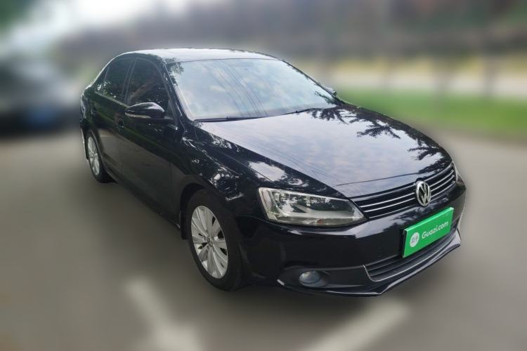 Used Volkswagen Sagitar 2014 Revised Version 1.6L Manual Comfort Edition Front Right 45 Deg