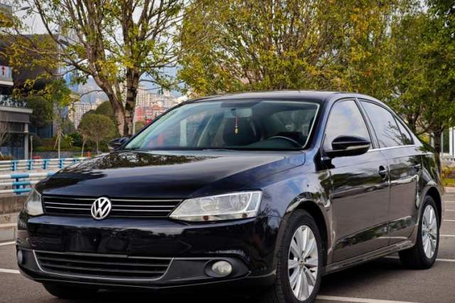 Volkswagen Sagitar 2014 Revised Version 1.6L Automatic Comfort Edition de segunda mano