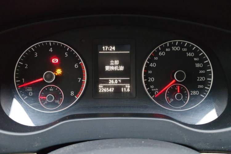 Used Volkswagen Sagitar 2014 Revised Version 1.4TSI Manual Luxury Edition Instrument Cluster