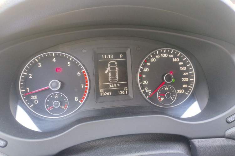 Used Volkswagen Sagitar 2014 Revised Version 1.4TSI Automatic Luxury Edition Instrument Cluster