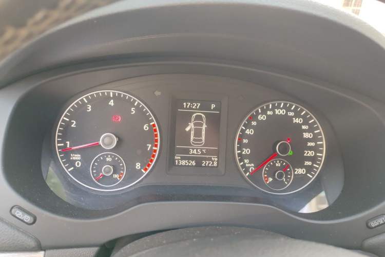 Used Volkswagen Sagitar 2014 Revised Version 1.4TSI Automatic Luxury Edition Instrument Cluster