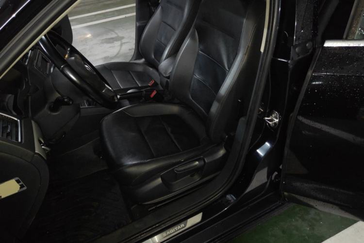 Used Volkswagen Sagitar 2014 1.6L Manual Comfort Model Left Front Seat