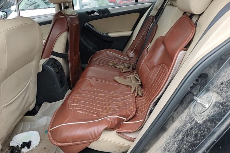 Used Volkswagen Sagitar 2014 1.4TSI Automatic Luxury Model Left Rear Seat