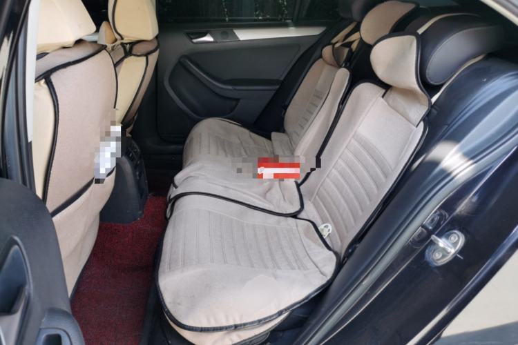 Used Volkswagen Sagitar 2014 1.6L Manual Comfort Model Left Rear Seat