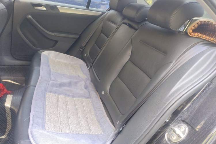 Used Volkswagen Sagitar 2014 Revised Version 1.4TSI Automatic Luxury Edition Left Rear Seat