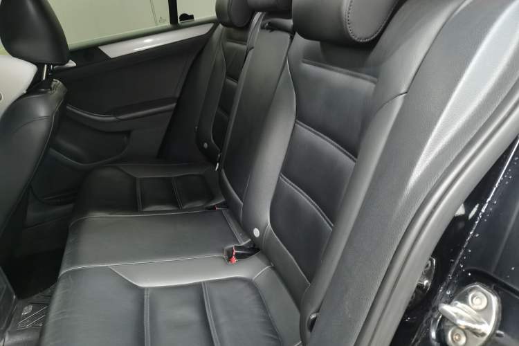 Used Volkswagen Sagitar 2014 1.4TSI Automatic Luxury Model Left Rear Seat