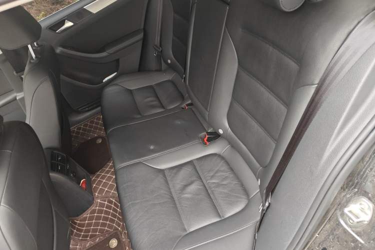 Used Volkswagen Sagitar 2014 1.4TSI Automatic Luxury Model Left Rear Seat