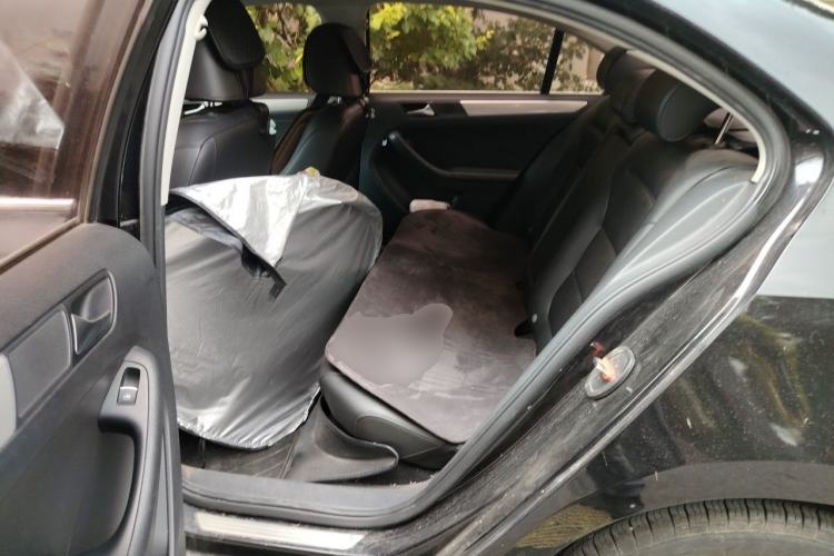 Used Volkswagen Sagitar 2014 1.6L Manual Comfort Model Left Rear Seat