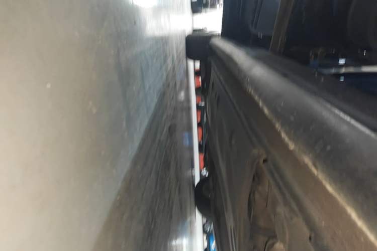 Used Volkswagen Sagitar 2014 1.6L Manual Comfort Model Left Side Sill