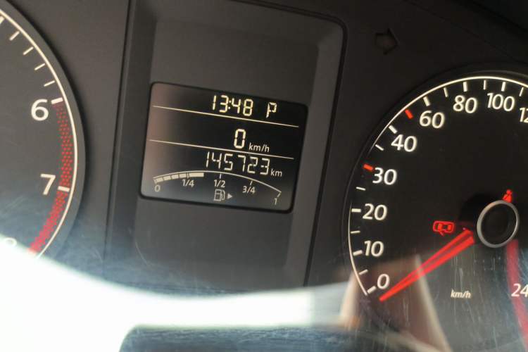Used Volkswagen Sagitar 2014 1.6L Automatic Comfort Model Odometer Close Up