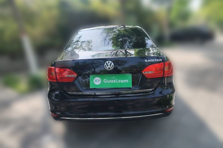 Used Volkswagen Sagitar 2014 1.6L Manual Comfort Model Rear