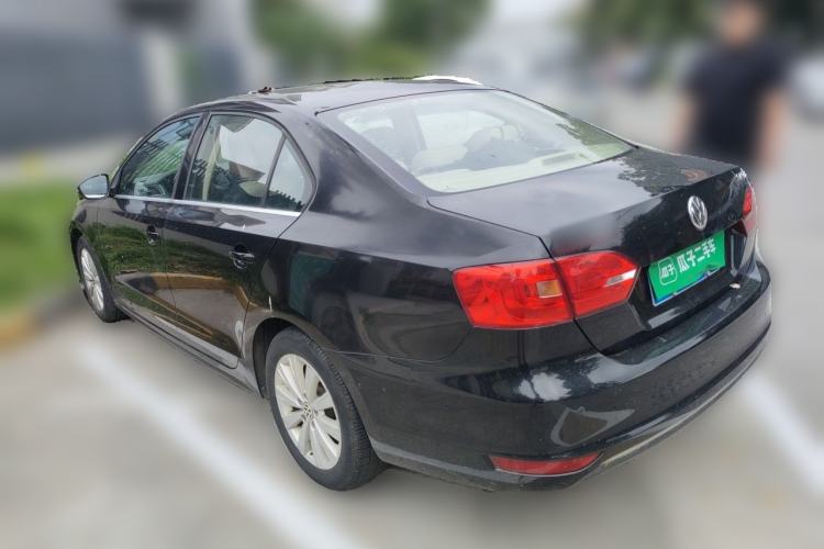 Used Volkswagen Sagitar 2014 1.6L Automatic Comfort Model Rear Left 45 Deg