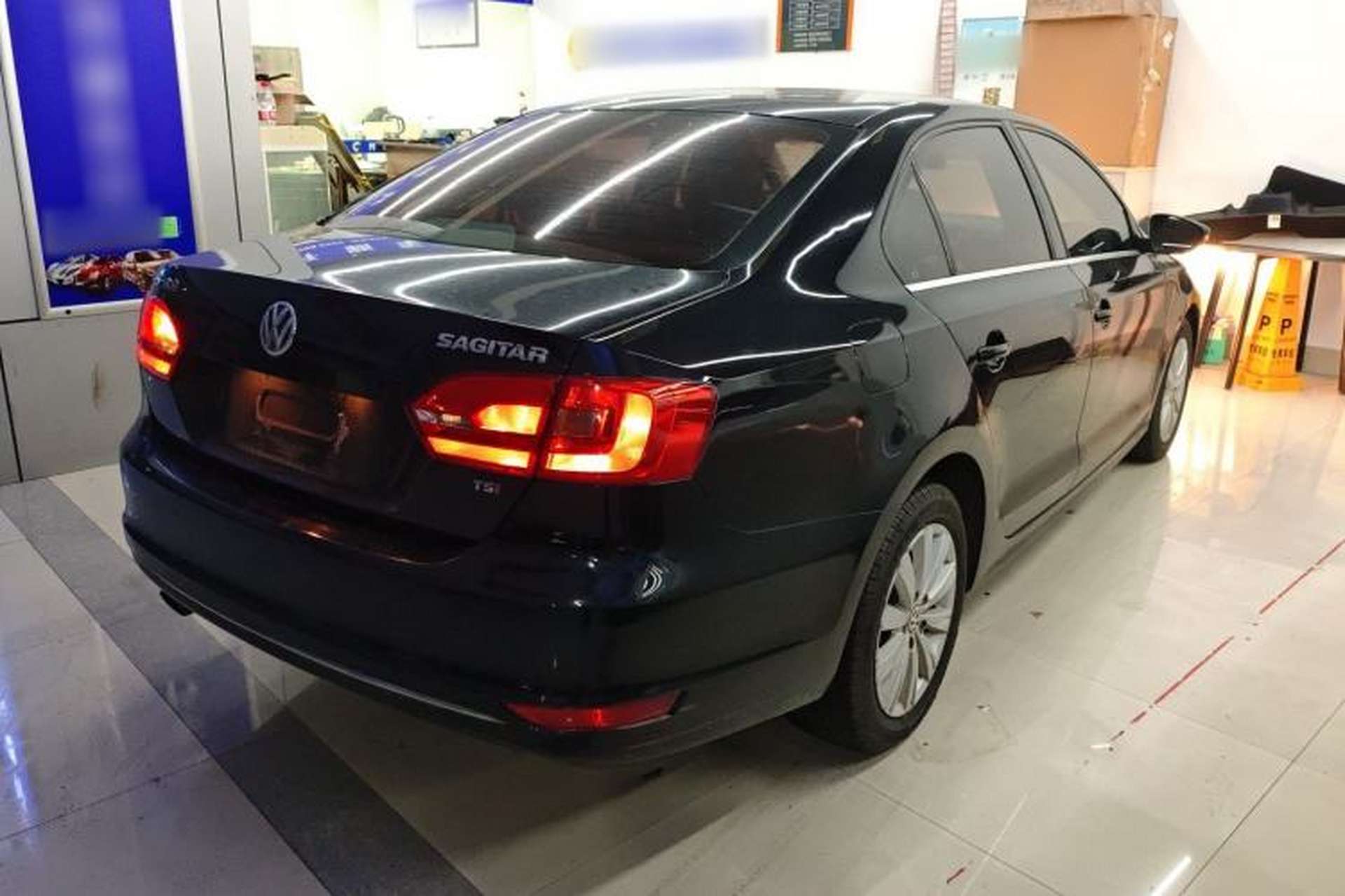 Used Volkswagen Sagitar 2014 Revised Version 1.4TSI Automatic Luxury Edition Rear Right 45 Deg