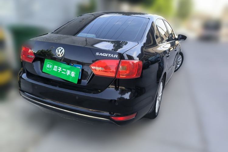 Used Volkswagen Sagitar 2014 1.6L Manual Comfort Model Rear Right 45 Deg