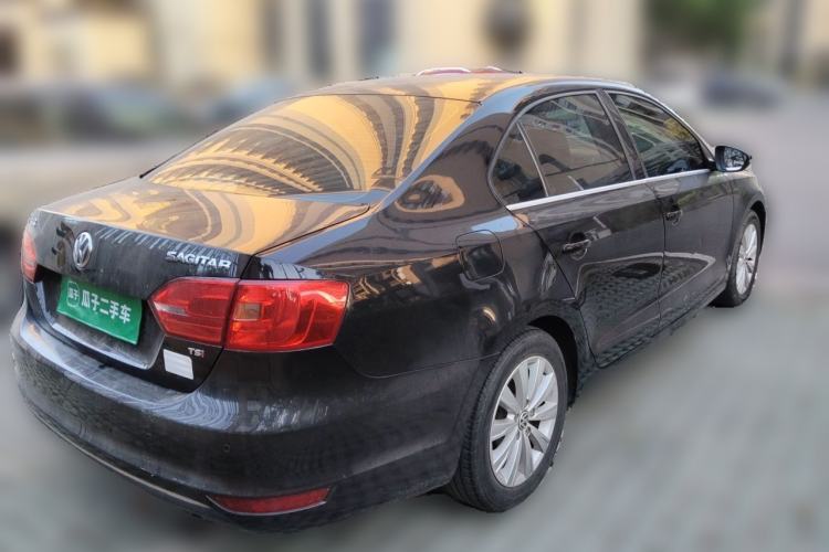 Used Volkswagen Sagitar 2014 1.4TSI Automatic Luxury Model Rear Right 45 Deg