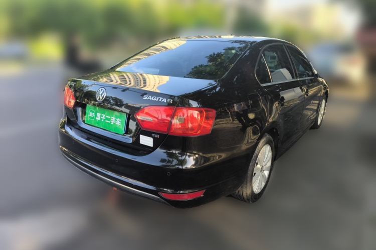 Used Volkswagen Sagitar 2014 1.4TSI Automatic Luxury Model Rear Right 45 Deg