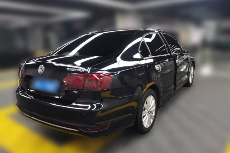 Used Volkswagen Sagitar 2014 1.4TSI Automatic Luxury Model Rear Right 45 Deg