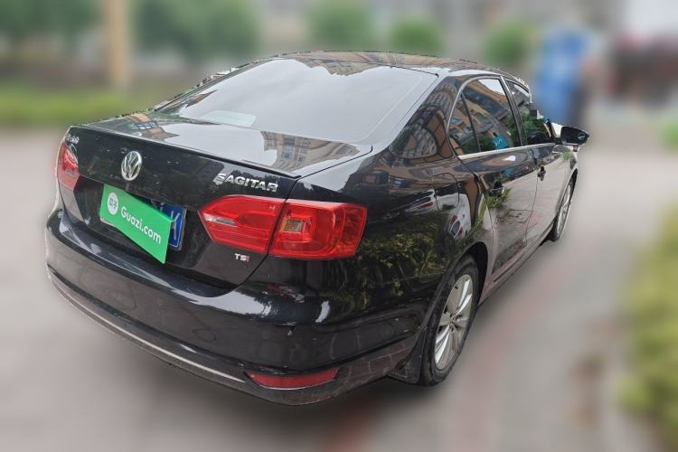 Used Volkswagen Sagitar 2014 1.4TSI Automatic Luxury Model Rear Right 45 Deg
