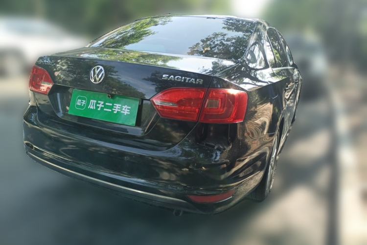 Used Volkswagen Sagitar 2014 1.6L Manual Comfort Model Rear Right 45 Deg