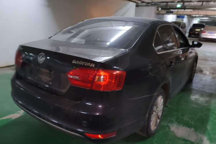 Used Volkswagen Sagitar 2014 Revised Version 1.6L Manual Comfort Edition Rear Right 45 Deg