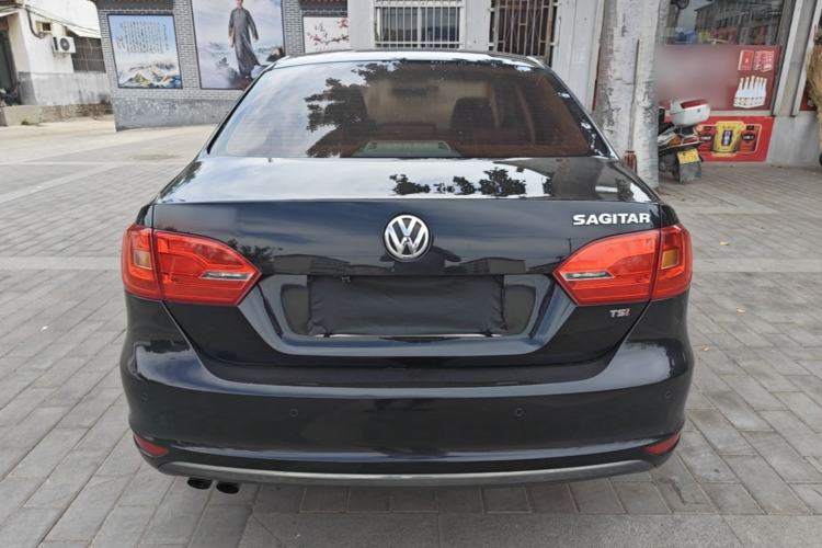 Used Volkswagen Sagitar 2014 Revised Version 1.4TSI Automatic Luxury Edition Rear