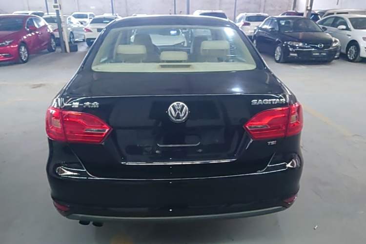 Used Volkswagen Sagitar 2014 Revised Version 1.4TSI Automatic Luxury Edition Rear
