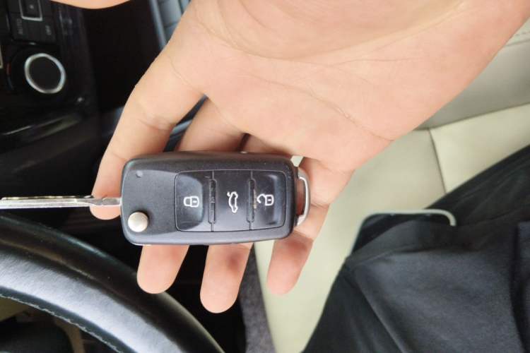 Used Volkswagen Sagitar 2014 1.4TSI Automatic Luxury Model Vehicle Key